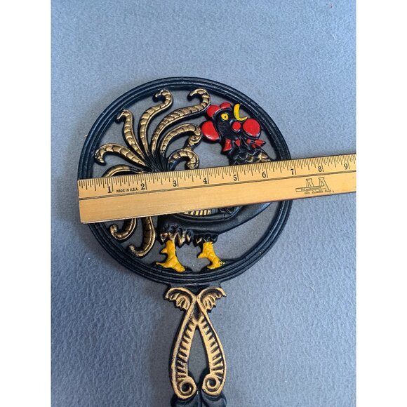 Vintage Cast Iron Rooster Trivet With Handle Cooking Stand Hand-Painted - Picture 5 of 9